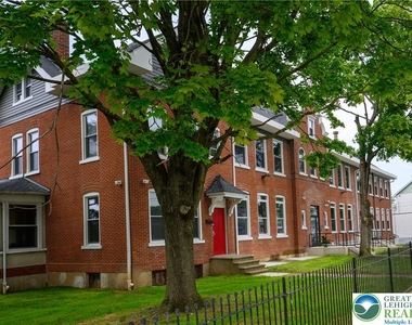1012 2nd Street - Photo Thumbnail 28
