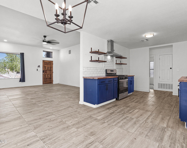 12842 Osmotherley Avenue - Photo Thumbnail 9