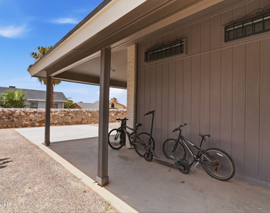 1117 Sun Shadow Drive - Photo Thumbnail 38