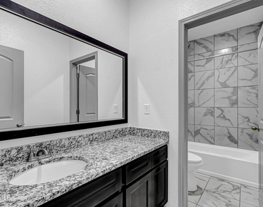 1657 Asbury - Photo Thumbnail 34