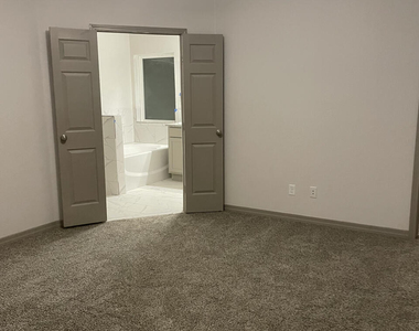 364 Frodsham Street - Photo Thumbnail 5