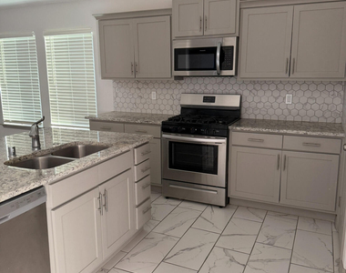 364 Frodsham Street - Photo Thumbnail 1