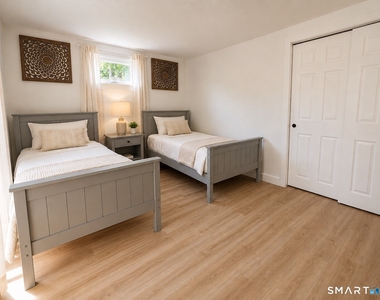 22 Circle Drive - Photo Thumbnail 10