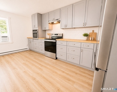 22 Circle Drive - Photo Thumbnail 13