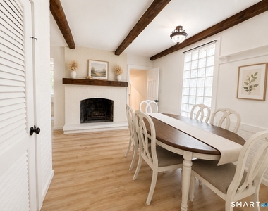 22 Circle Drive - Photo Thumbnail 8