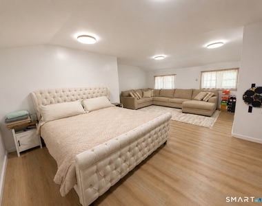 22 Circle Drive - Photo Thumbnail 21