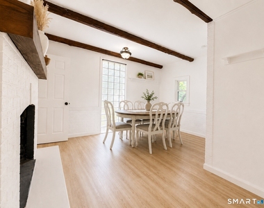 22 Circle Drive - Photo Thumbnail 7