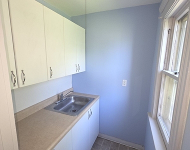 152 Chestnut Avenue - Photo Thumbnail 10
