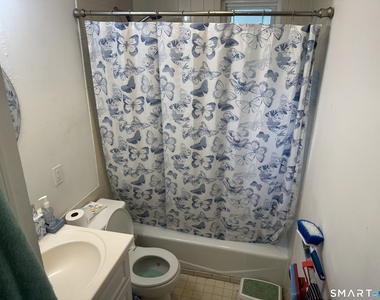 125 Alexander Drive - Photo Thumbnail 9