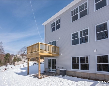 28 Woodside Drive - Photo Thumbnail 23