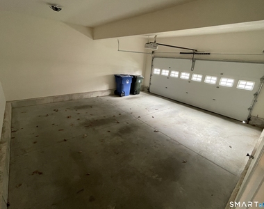 28 Woodside Drive - Photo Thumbnail 6