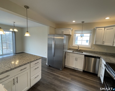 28 Woodside Drive - Photo Thumbnail 2