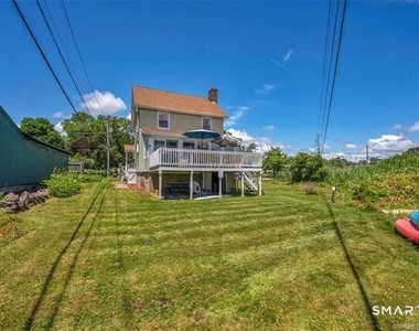 66 Oak Avenue - Photo Thumbnail 2
