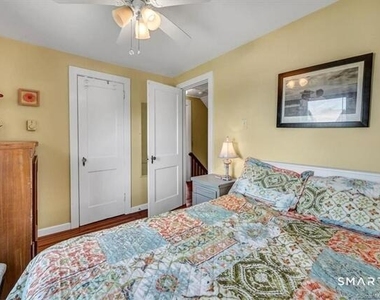 66 Oak Avenue - Photo Thumbnail 3