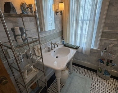 14 Pearl Street - Photo Thumbnail 13