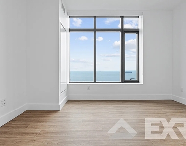 2230 Cropsey Avenue - Photo Thumbnail 9