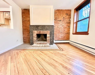 38 Greene Avenue - Photo Thumbnail 6