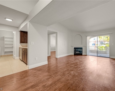7885 W Flamingo Road - Photo Thumbnail 11