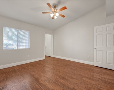 7885 W Flamingo Road - Photo Thumbnail 22