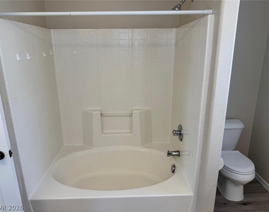 8218 Sierra Cascade Court - Photo Thumbnail 21