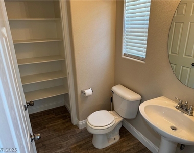 8218 Sierra Cascade Court - Photo Thumbnail 11