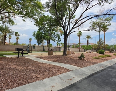 408 Roman Tree Court - Photo Thumbnail 38