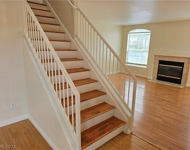 408 Roman Tree Court - Photo Thumbnail 10