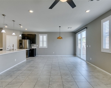 9726 Cluny Avenue - Photo Thumbnail 13
