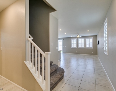 9726 Cluny Avenue - Photo Thumbnail 2