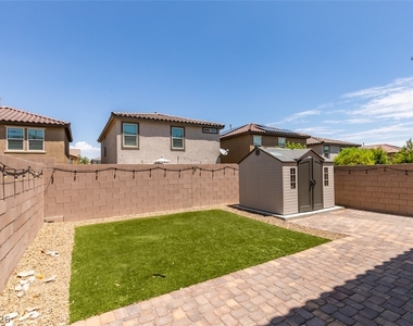 9726 Cluny Avenue - Photo Thumbnail 42