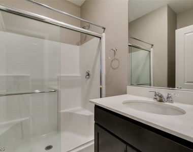 9726 Cluny Avenue - Photo Thumbnail 27