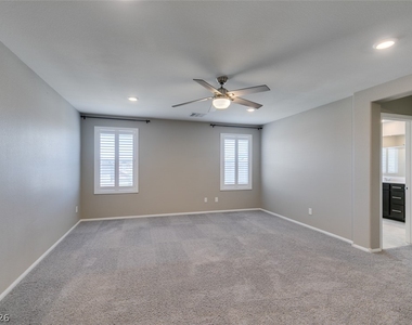 9726 Cluny Avenue - Photo Thumbnail 36