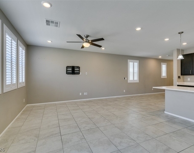 9726 Cluny Avenue - Photo Thumbnail 9