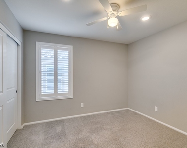 9726 Cluny Avenue - Photo Thumbnail 33