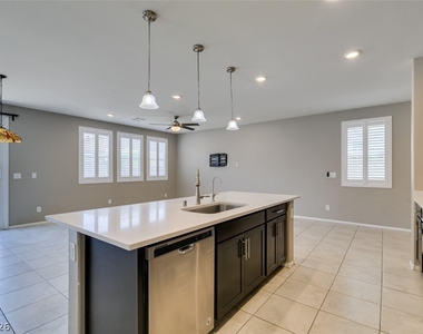 9726 Cluny Avenue - Photo Thumbnail 25
