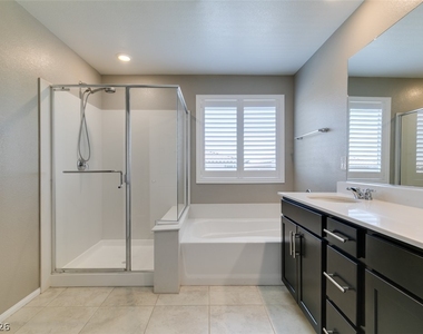 9726 Cluny Avenue - Photo Thumbnail 41