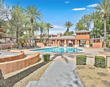908 Domnus Lane - Photo Thumbnail 29
