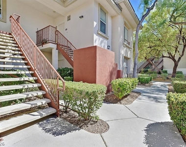 908 Domnus Lane - Photo Thumbnail 22