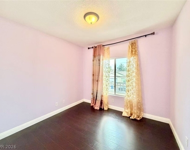 7957 Sky Birch Court - Photo Thumbnail 22