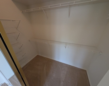 2829 Vista Butte Drive - Photo Thumbnail 15