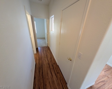2829 Vista Butte Drive - Photo Thumbnail 11