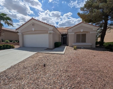 2829 Vista Butte Drive - Photo Thumbnail 1