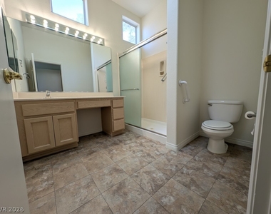 2829 Vista Butte Drive - Photo Thumbnail 16
