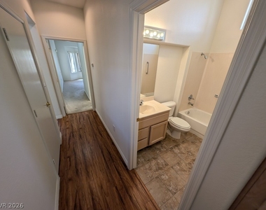 2829 Vista Butte Drive - Photo Thumbnail 17