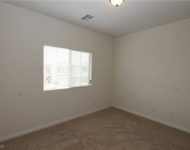 1132 Jesse Harbor Avenue - Photo Thumbnail 22