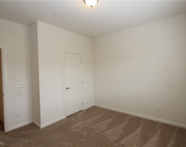 1132 Jesse Harbor Avenue - Photo Thumbnail 20