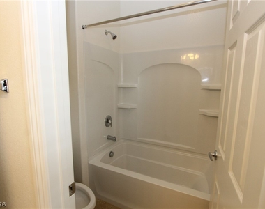 1132 Jesse Harbor Avenue - Photo Thumbnail 25