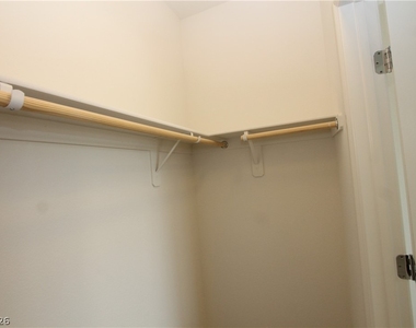 1132 Jesse Harbor Avenue - Photo Thumbnail 23
