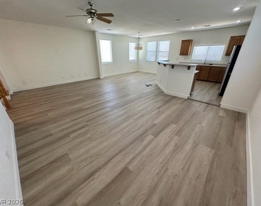 8688 Mesquite Hills Street - Photo Thumbnail 3