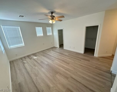 8688 Mesquite Hills Street - Photo Thumbnail 6